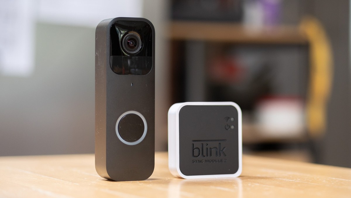 Blink Video Doorbell storage options shown with local sync module and cloud subscription paths